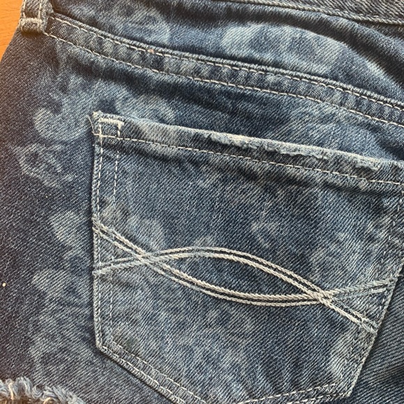 NWT Jean Shorts from Abercrombie - Picture 3 of 5